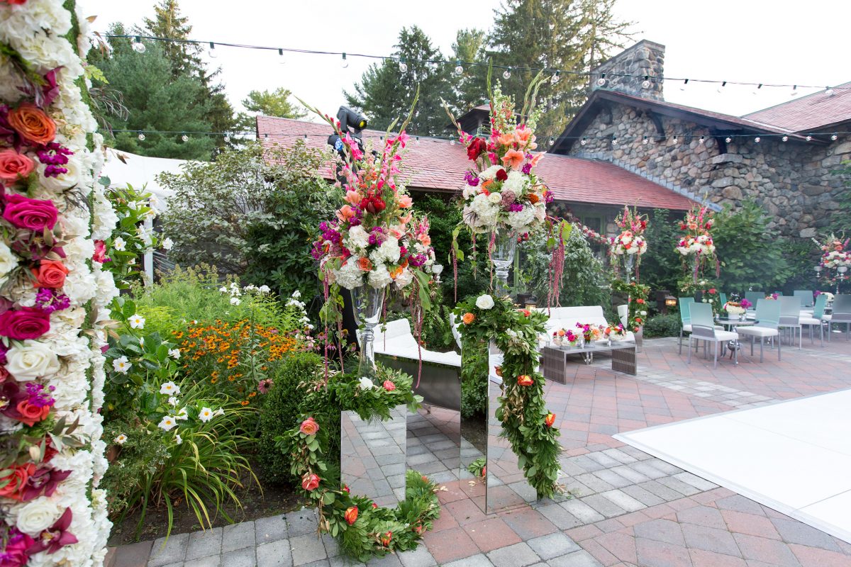 Willowdale Wedding Patio