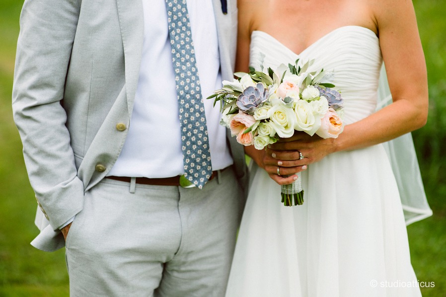 flou(-e)r specialty floral events_photojournalistic boston wedding photographer