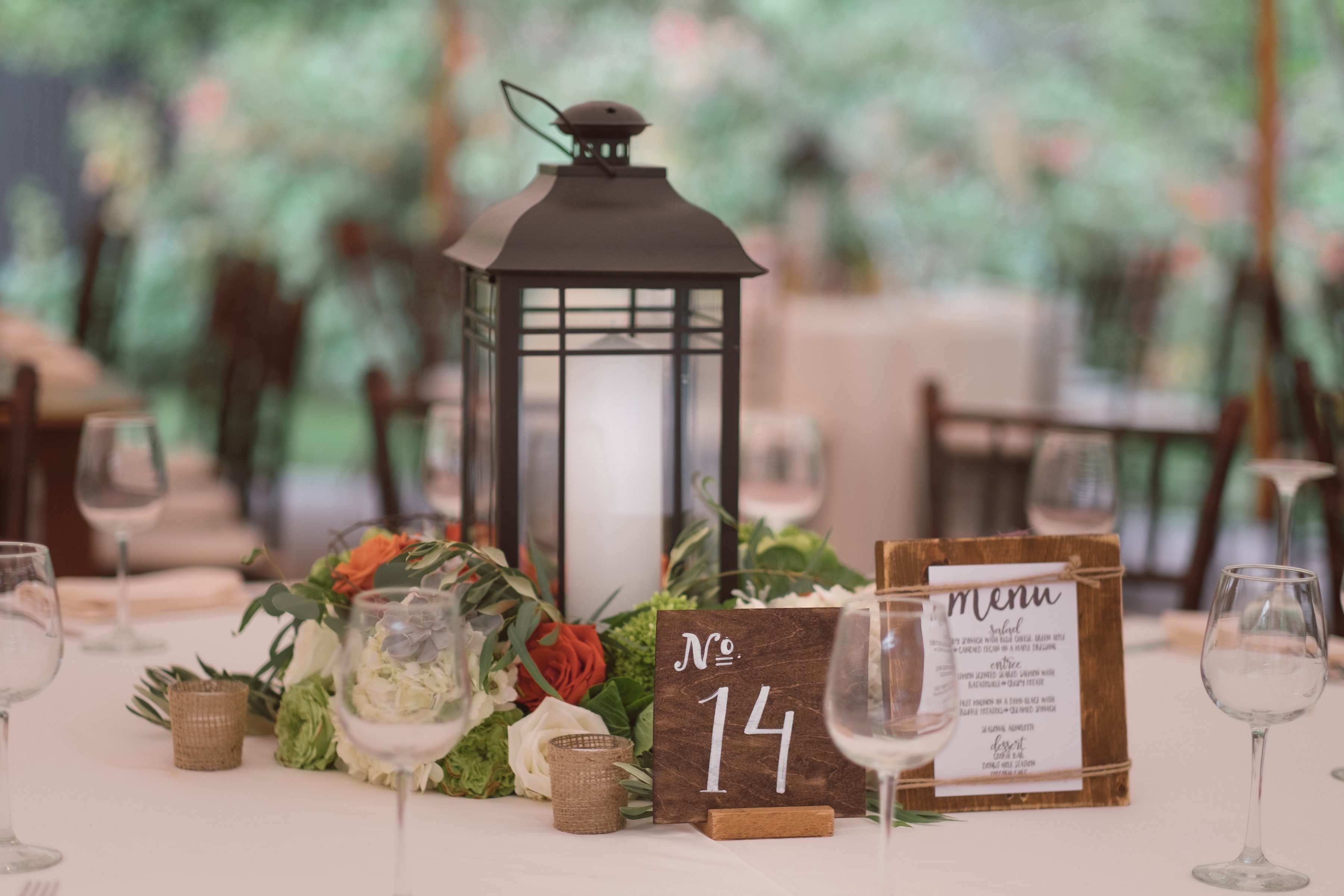 flou(-e)r specialty floral events summer wedding centerpiece ideas