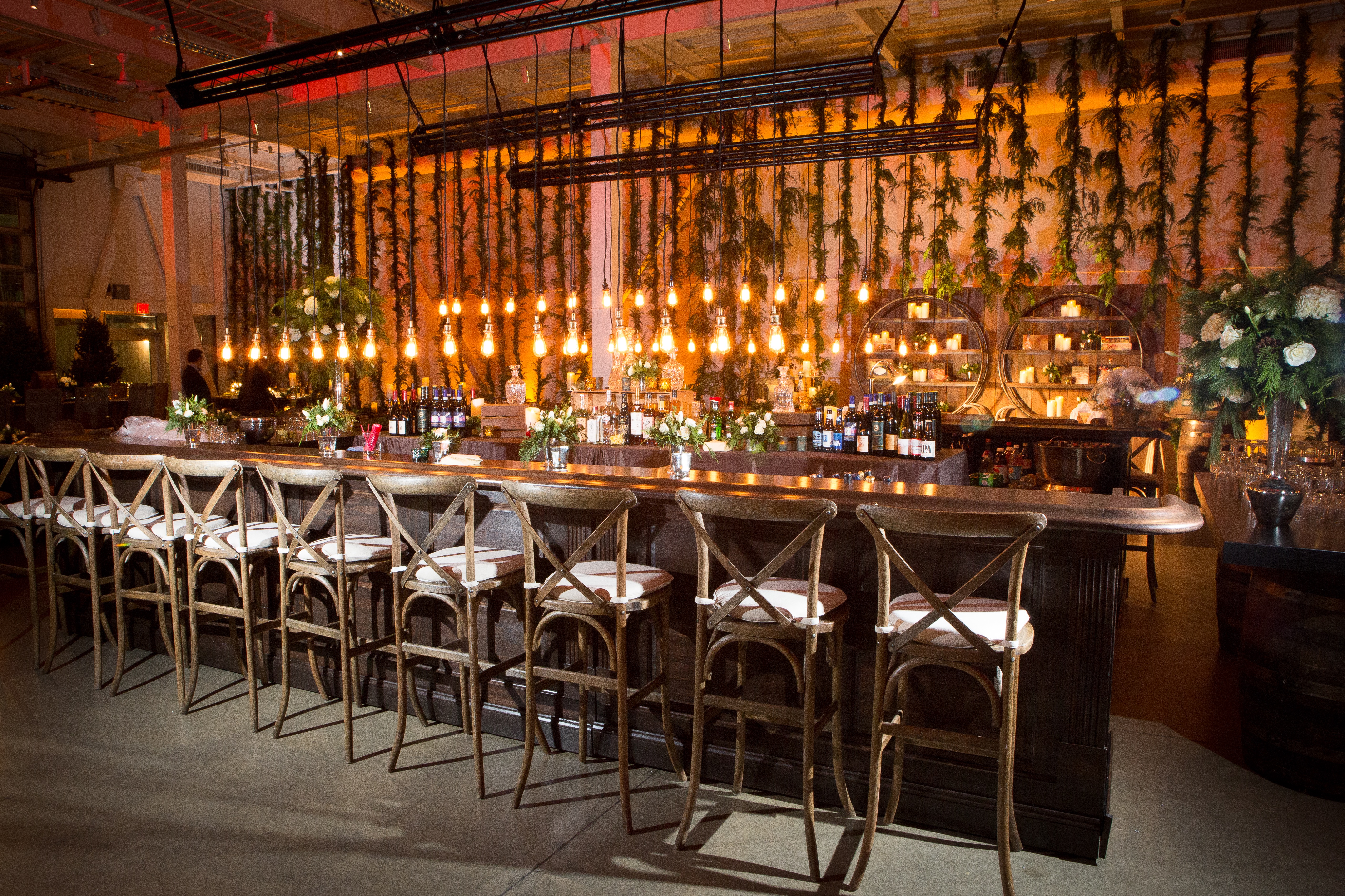 flou(-e)r_specialty_floral_events_wedding_bar_lounge_Boston