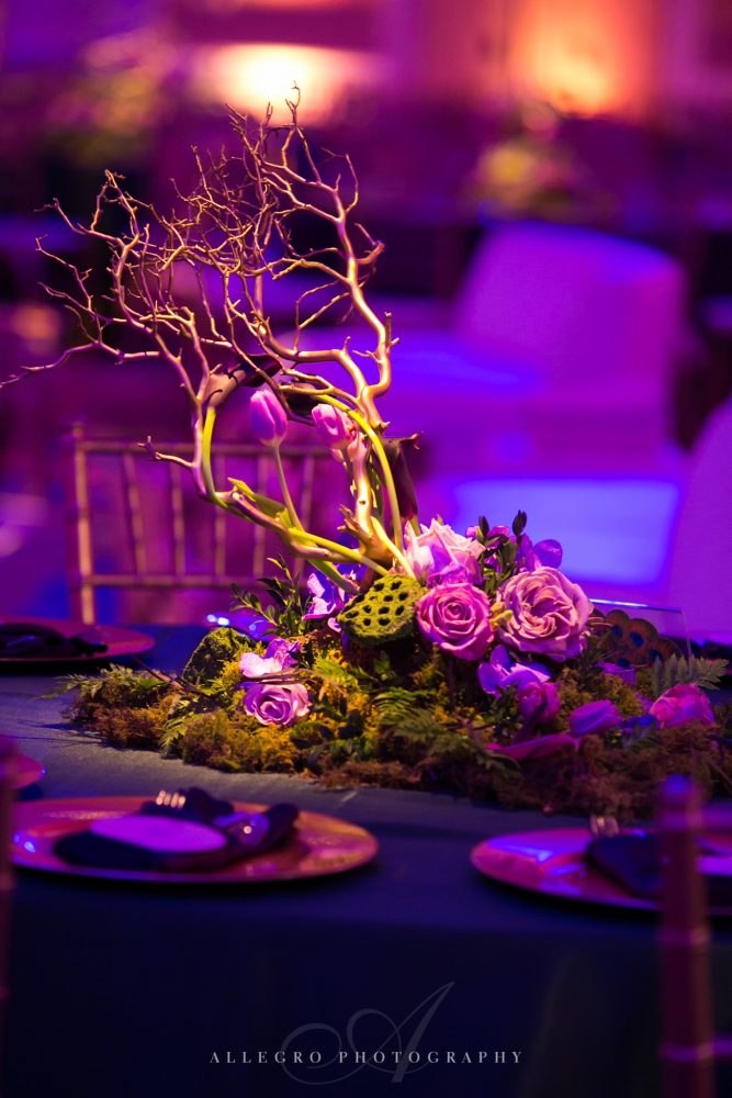 flou(-e)r_specialty_floral_events_wedding_modern_centerpiece_inspiration