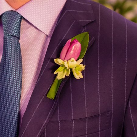 flour_specialty_floral_events_boston_wedding_flowers_boutonniere_style_traditional_Person_Killian_Photography